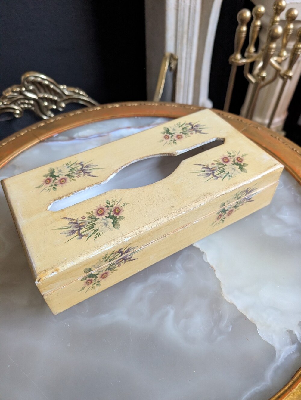 Vintage Florentine Flower Details Wooden Tissue Holder, Made in Italy, 11" 5"